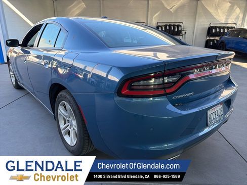 Used 2021 Dodge Charger SXT image 5