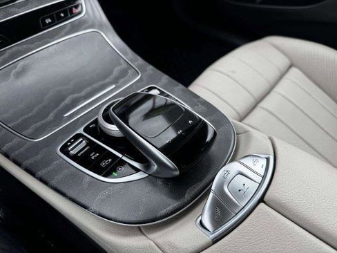 Used 2023 Mercedes-Benz E 450 4MATIC Cabriolet image 34