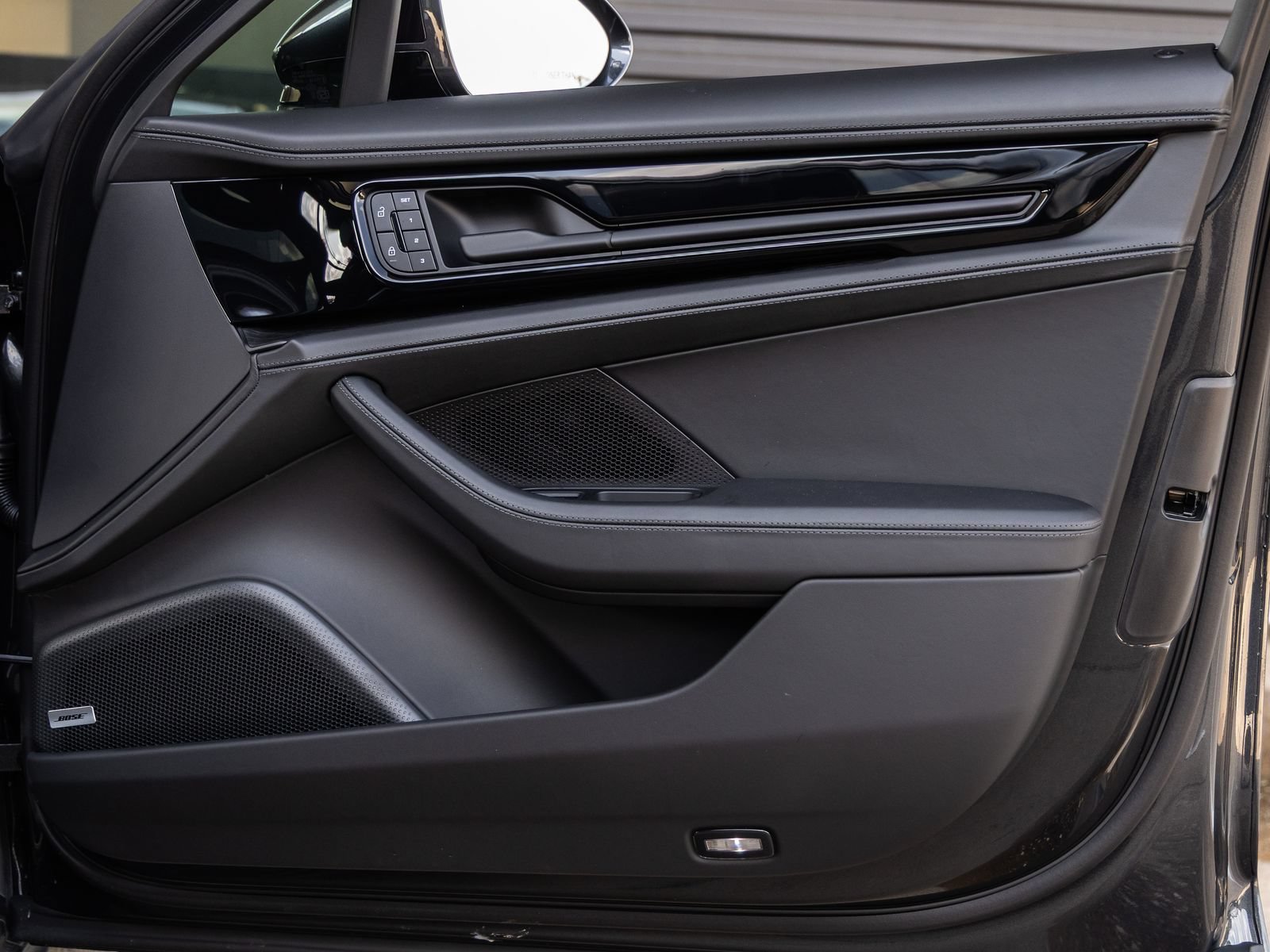 New 2026 Porsche Panamera 4 AWD/4WD image 47