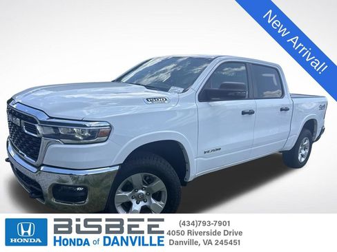 Used 2025 RAM 1500 Big Horn AWD/4WD image 1