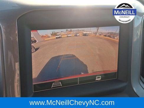 Used 2022 Chevrolet Silverado 1500 Custom image 19