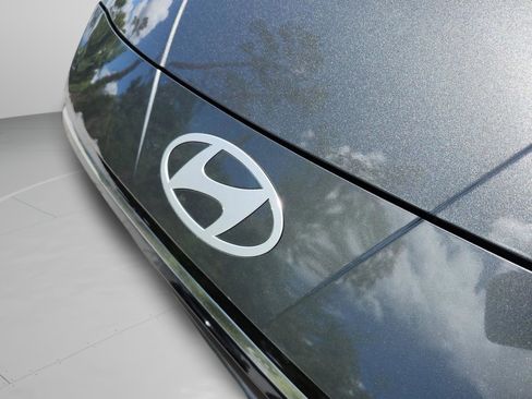 New 2026 Hyundai Elantra SEL Sport Premium FWD image 28