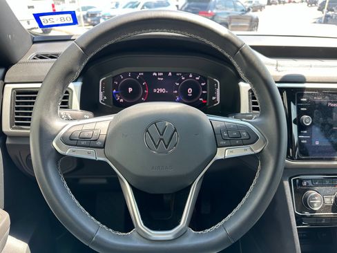 Used 2022 Volkswagen Atlas Cross Sport SE AWD/4WD image 9