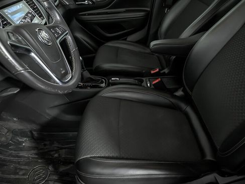 Used 2019 Buick Encore Sport Touring w/ LPO, Active Package image 17