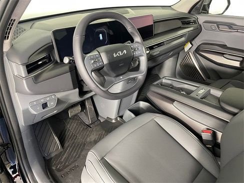 New 2026 Kia EV9 Light image 3