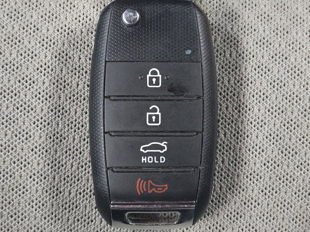 Used 2018 Kia Optima LX FWD image 32