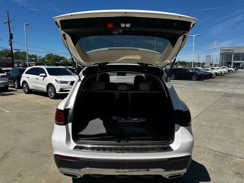 Used 2022 Mercedes-Benz GLC 300 4MATIC image 25