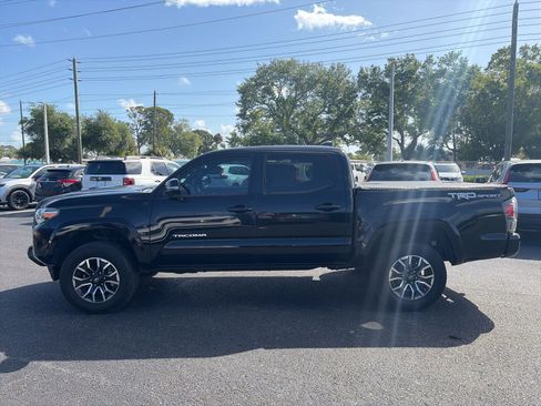 Used 2021 Toyota Tacoma TRD Sport image 4