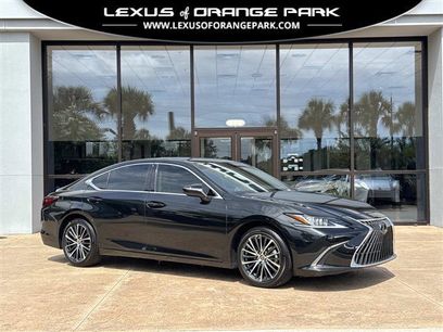 Certified 2025 Lexus ES 350 w/ Premium Package