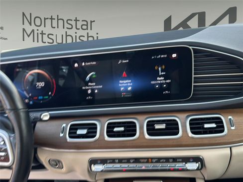 Used 2021 Mercedes-Benz GLE 450 4MATIC w/ AMG Line Exterior image 11