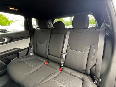 New 2025 Jeep Compass Sport image 11