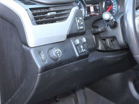 Used 2020 GMC Yukon XL SLT w/ Value Plus Edition image 27