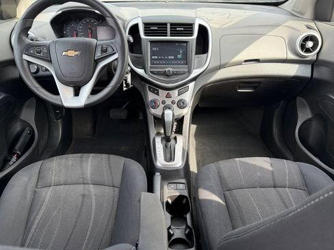 Used 2017 Chevrolet Sonic LT FWD image 13