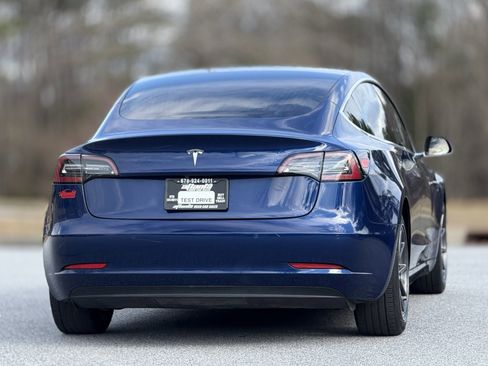 Used 2020 Tesla Model 3 Standard Range Plus image 6