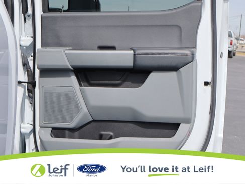 Used 2024 Ford F350 XLT image 30