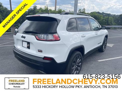 Used 2021 Jeep Cherokee Latitude Lux 80th Anniv w/ Quick Order Package 26U 80TH FWD image 3