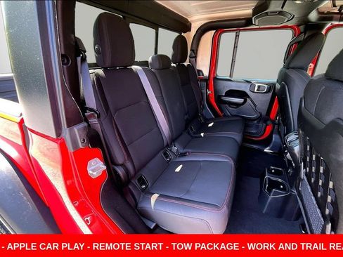 Used 2021 Jeep Gladiator Rubicon w/ Cold Weather Group AWD/4WD image 24