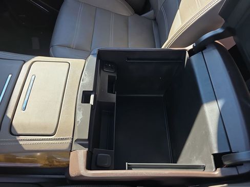 Used 2017 GMC Yukon Denali w/ Open Road Package image 51