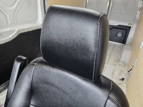 Certified 2023 Ford Transit 250 148 High Roof RWD image 26