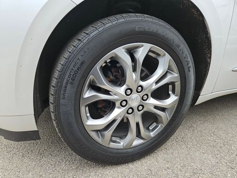 Certified 2021 Buick Enclave Avenir w/ Avenir Technology Package FWD image 31