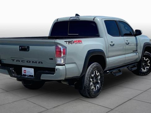 Used 2023 Toyota Tacoma TRD Off-Road w/ Technology Package AWD/4WD image 13