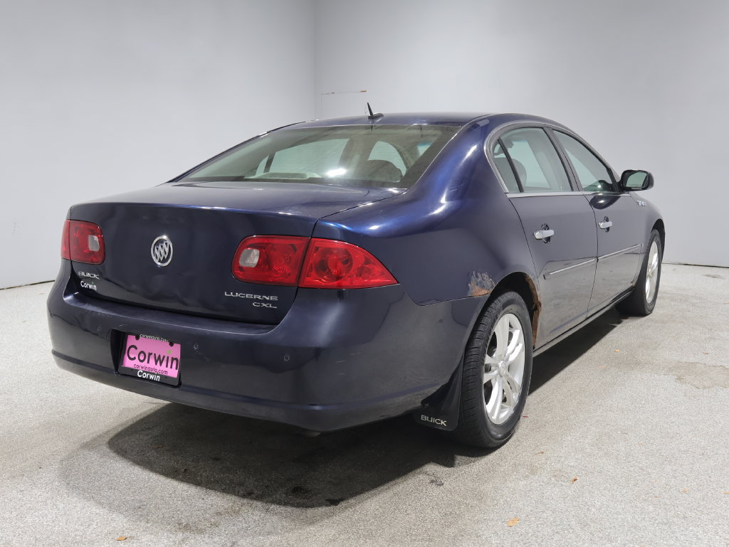 Used 2007 Buick Lucerne CXL FWD image 2