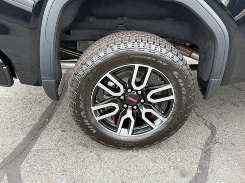 New 2026 GMC Sierra 1500 AT4 w/ AT4 Premium Package AWD/4WD image 11