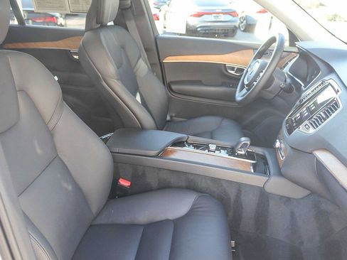 Used 2024 Volvo XC90 T8 Plus w/ Protection Package Premier image 25