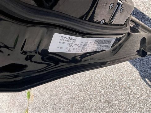 Used 2020 Jeep Cherokee Latitude FWD image 30