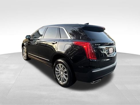 Used 2017 Cadillac XT5 Luxury w/ Driver Awareness Package image 7