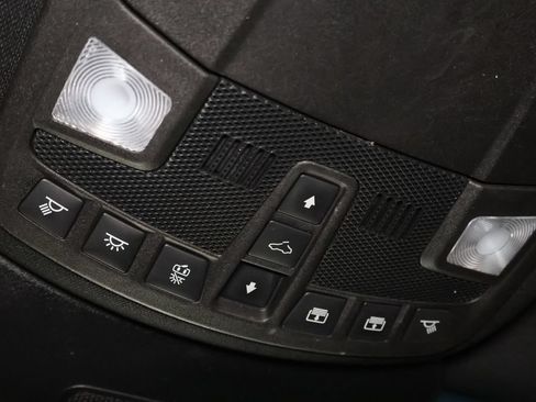 Used 2020 Lincoln Nautilus Reserve AWD/4WD image 31
