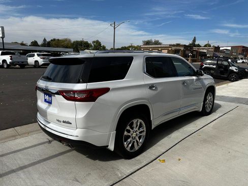 Used 2018 Chevrolet Traverse High Country image 5