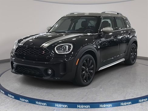Used 2023 MINI Cooper Countryman S image 1