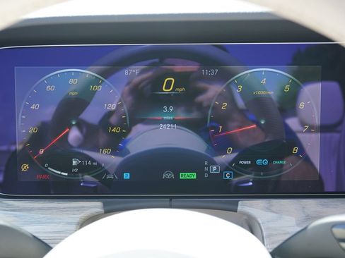 Used 2023 Mercedes-Benz E 450 4MATIC Cabriolet image 18