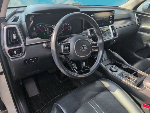 Used 2021 Kia Sorento EX image 7