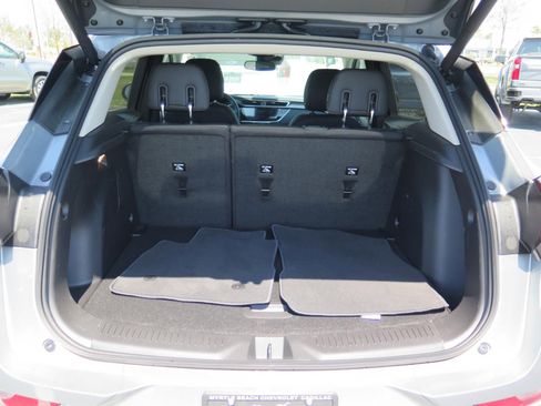 Used 2023 Buick Encore GX Select w/ Sport Touring Package image 17