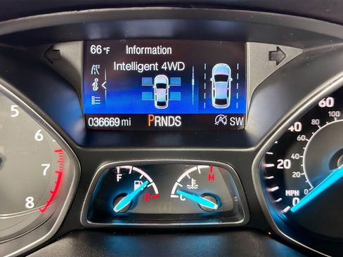 Used 2019 Ford Escape SEL AWD/4WD image 42
