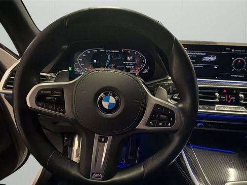 Used 2021 BMW X7 M50i w/ Executive Package AWD/4WD image 22