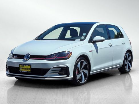 Used 2018 Volkswagen GTI SE FWD image 9