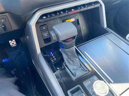 Certified 2024 Toyota Sequoia Platinum w/ TRD Off-Road Package image 20