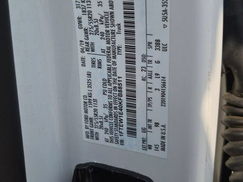 Used 2019 Ford F150 Platinum w/ Equipment Group 701A Luxury AWD/4WD image 29