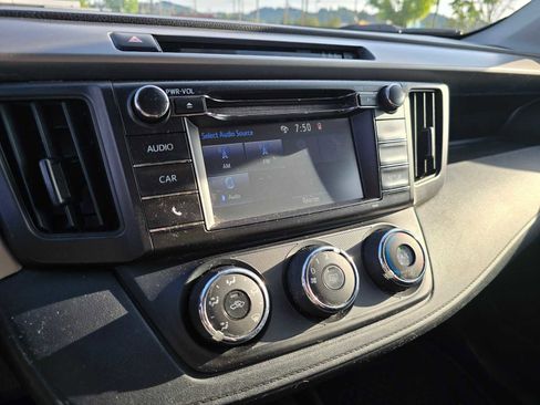 Certified 2017 Toyota RAV4 LE AWD/4WD image 34