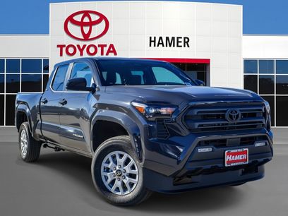 New 2025 Toyota Tacoma SR5