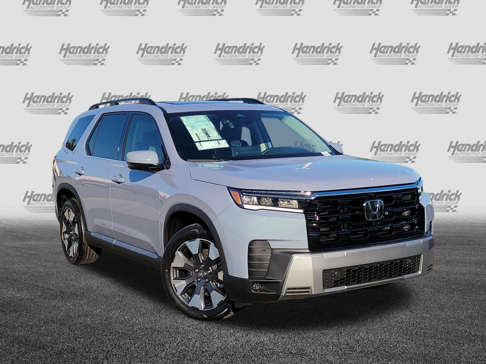 New 2026 Honda Pilot Elite image 2