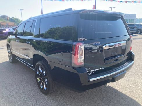 Used 2019 GMC Yukon XL Denali w/ Denali Ultimate Package AWD/4WD image 5