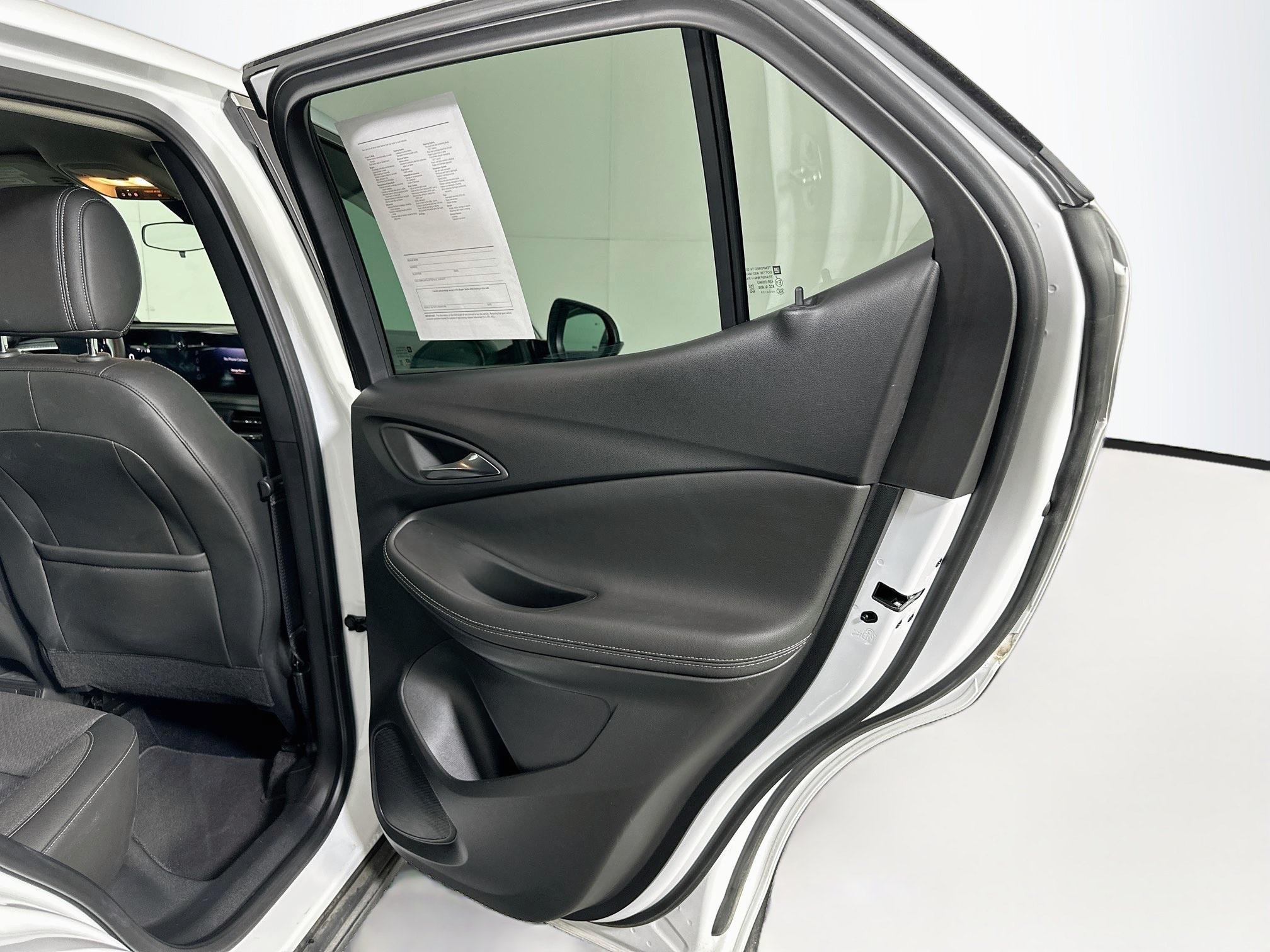 Used 2025 Buick Encore GX Preferred w/ Advanced Technology Package FWD image 29