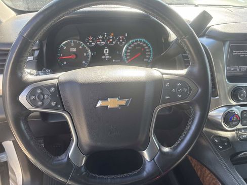 Used 2016 Chevrolet Suburban LTZ image 13