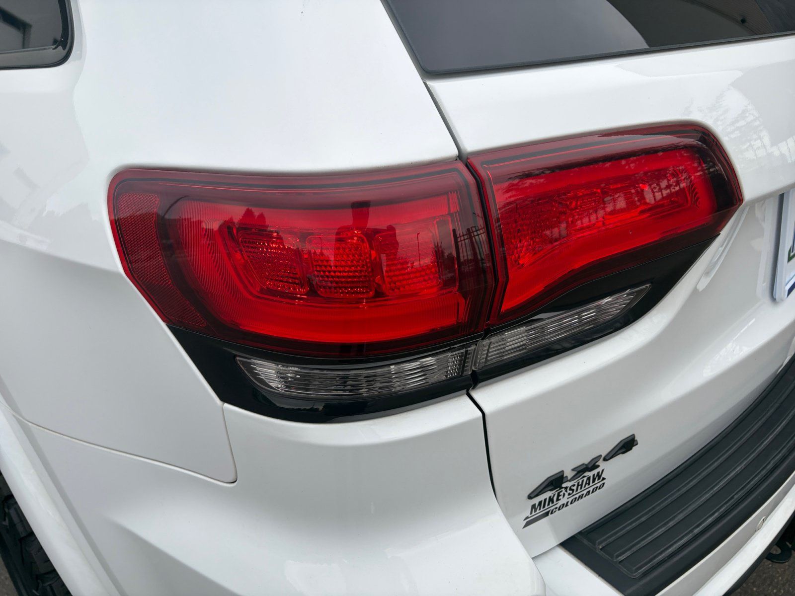 Used 2022 Jeep Grand Cherokee Laredo X AWD/4WD image 27