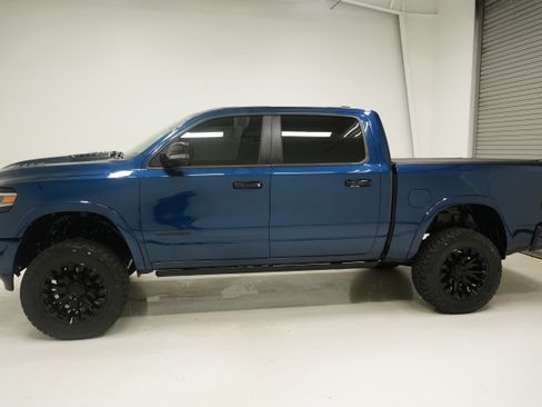 Used 2023 RAM 1500 Limited AWD/4WD image 6