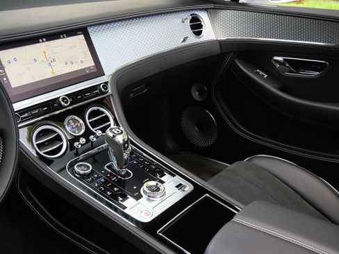 Used 2023 Bentley Continental GT V8 AWD/4WD image 15